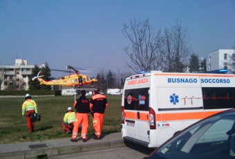 Codice Rosso a Basizno per paziente in arresto cardiocircolatorio, interviene l'elisoccorso di Milano.