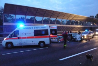 Incidente stradale A4 trezzo 5 feriti.