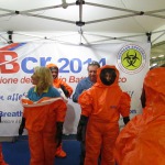 Scafandro_NBCR_EBOLA_Rischio_Batteriologico_BusnagoSoccorso_REAS_2014