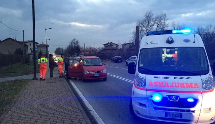 incidente_stradale_via_brasca_trezzo_sull_adda